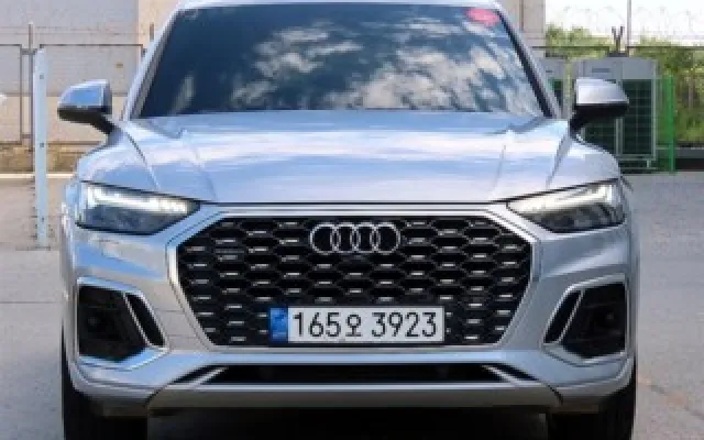 수원대차 Q5 (FY) 45 TFSI 콰트로 프리미엄 스포트백 매물 사진 20 - 2022/06 76,314km