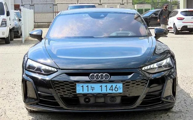 수원대차 e-트론 GT GT 콰트로 프리미엄 매물 사진 7 - 2022/04 63,818km